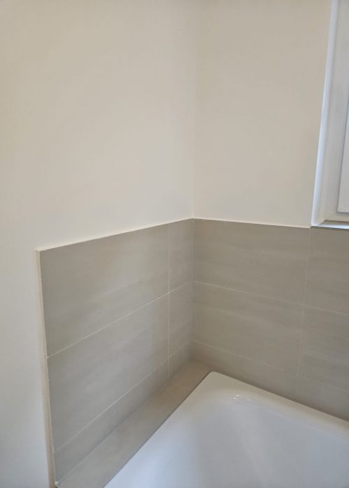 12e0b7b8-787b-4019-8ad1-93d9954e0cb9